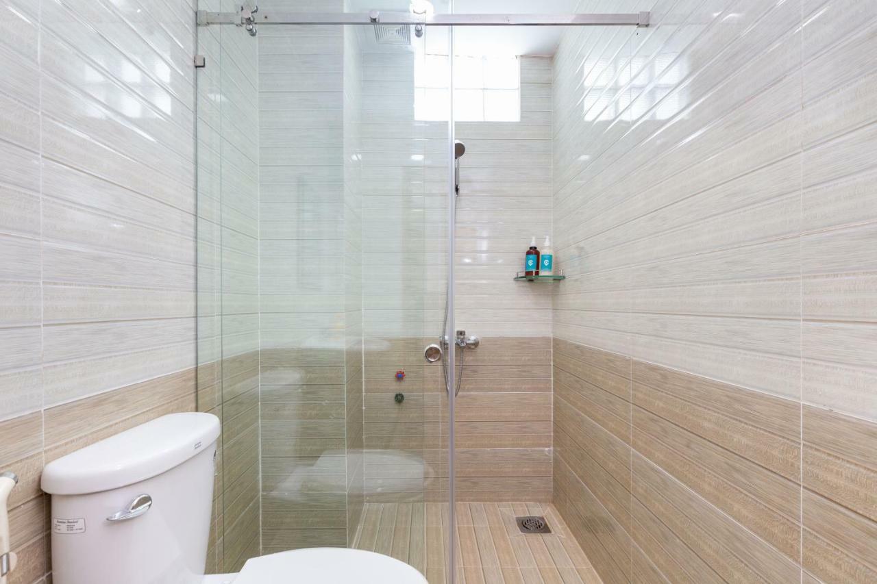 Cozrum Homes Citi Town Ho Chi Minh-staden Exteriör bild